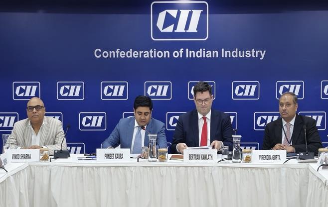 Interaction with VDMA President